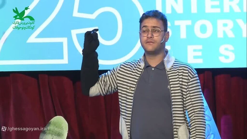 «از قصه گفتن و شنیدن» در انجمن قصه‌گویی خراسان رضوی