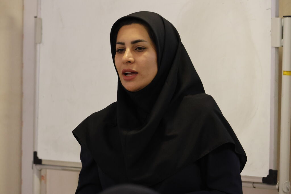 از ذرات ریز تا ذهنهای بزرگ؛ مربیان کانون با نانو آشنا شدند