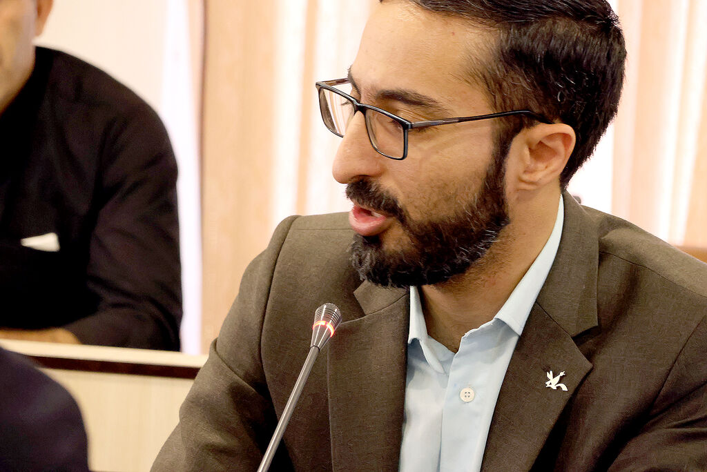 از ذرات ریز تا ذهنهای بزرگ؛ مربیان کانون با نانو آشنا شدند