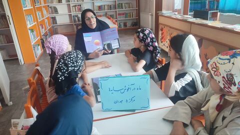 برگزاری پویش «ماه در آغوش سایه‌ها» در مراکز کانون همدان