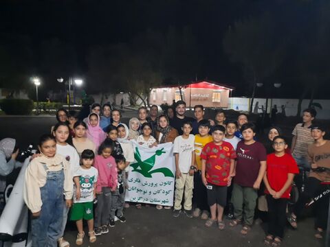 برگزاری پویش «ماه در آغوش سایه‌ها» در مراکز کانون همدان