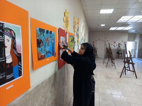 نمایشگاه آثار سرزمین مادری