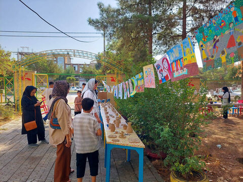 بازارچه فروش و نمایشگاه آثار هنری کودکان و نوجوانان در پارس‌آباد برگزار شد
