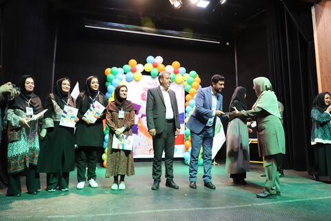 گزارش تصویری برگزاری نخستین جشنواره استانی «گل یا پوچ»به همت کانون استان قزوین