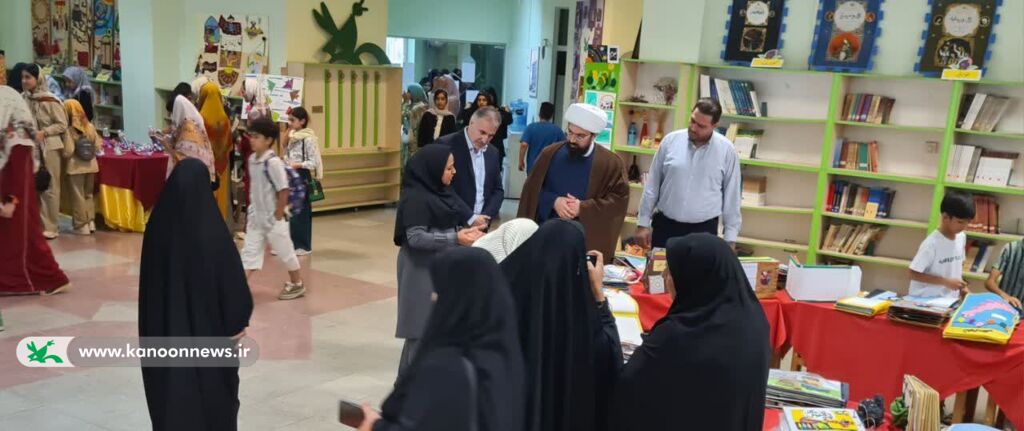 جشن پایان کارگاه‌های تابستانه در مجتمع فرهنگی هنری کانون گرگان