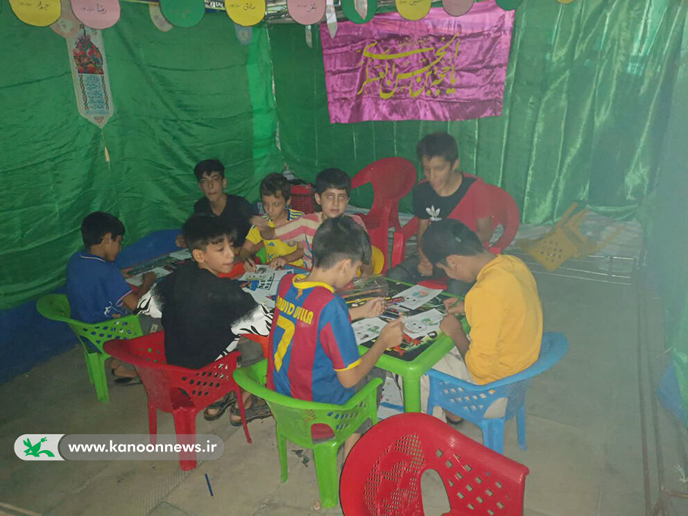 ایستگاه نقاشی کانون پرورش فکری لرستان به مناسبت هفته وحدت در خرمآباد