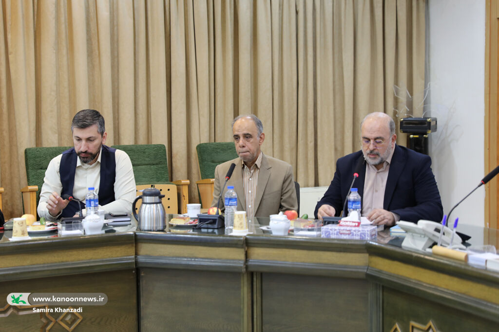 گفتمانسازی سند ملی حقوق کودکان در هفته ملی کودک