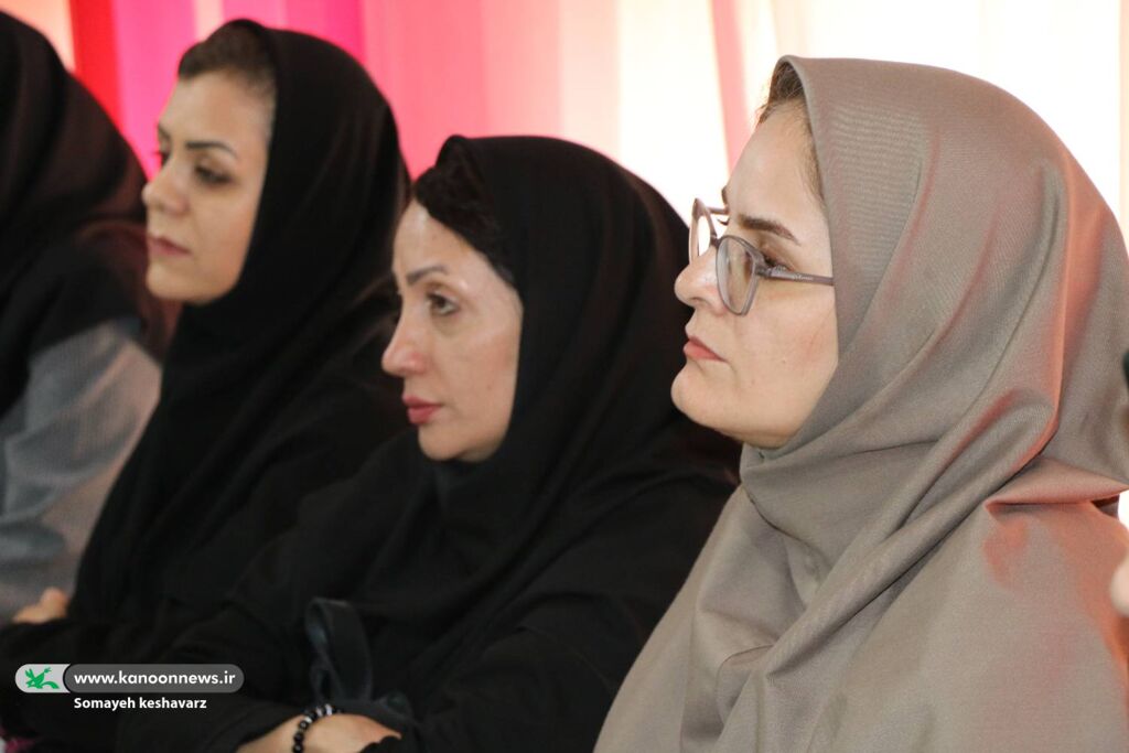 سلسله نشست‌های تخصصی توانمندسازی مربیان کانون شیراز کلید خورد