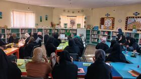 دوره توانمند سازی مربیان پایگاه های سپاه در کانون استان مرکزی