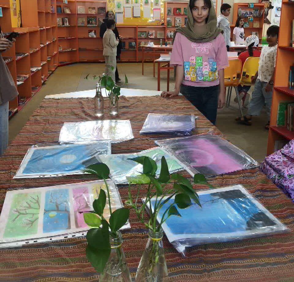 نمایشگاه دستان کوچک در مرکز شماره ۱ صحنه