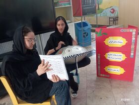 اجرای ویژه برنامه دست های مهربانی توسط اعضای کانون شهر اراک