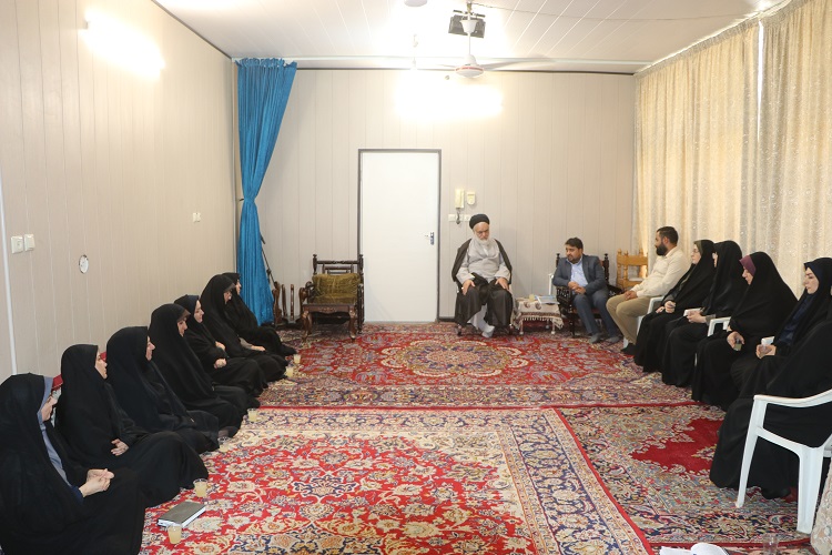 تشویق و اقناع‌سازی‌ عقلی دو مولفه‌ی مهم‌تربیتی کودکان و نوجوانان