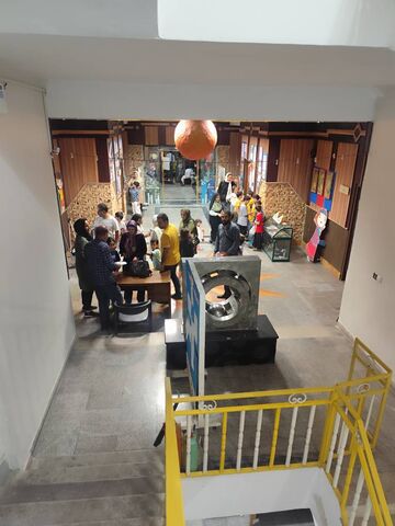 ماه گرفتتگی تهران