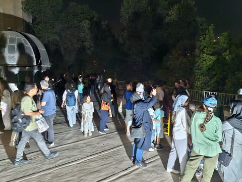 ماه گرفتتگی تهران