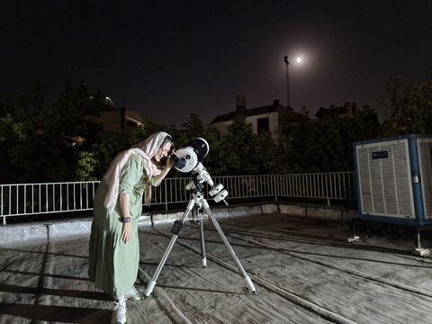 ماه گرفتتگی تهران