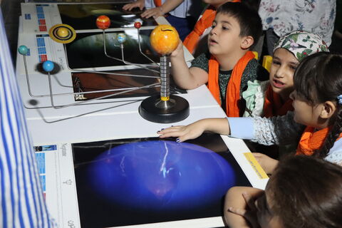 ماه گرفتتگی تهران