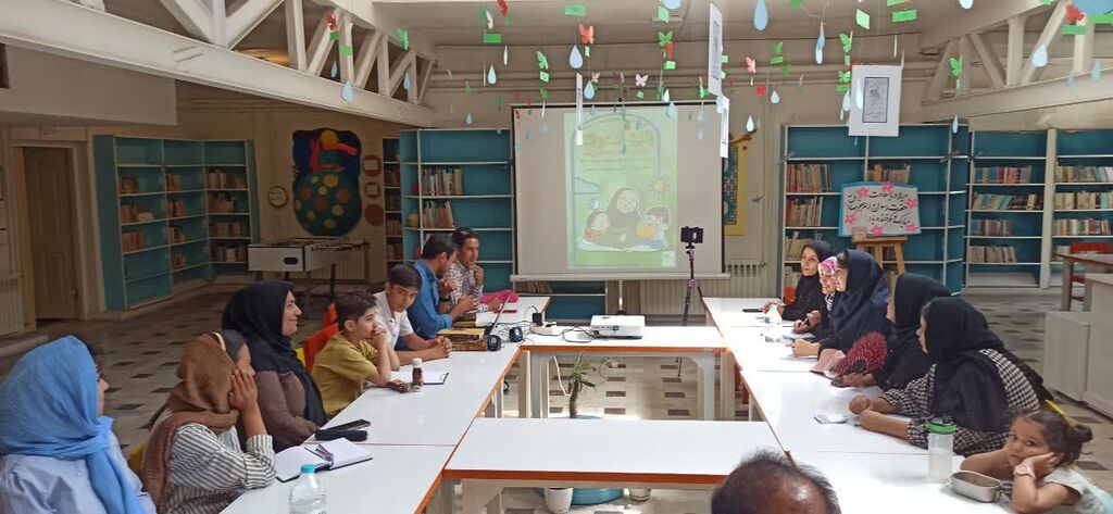 برگزاری ششمین نشست «پاتوق قصه و نقد» در کانون همدان