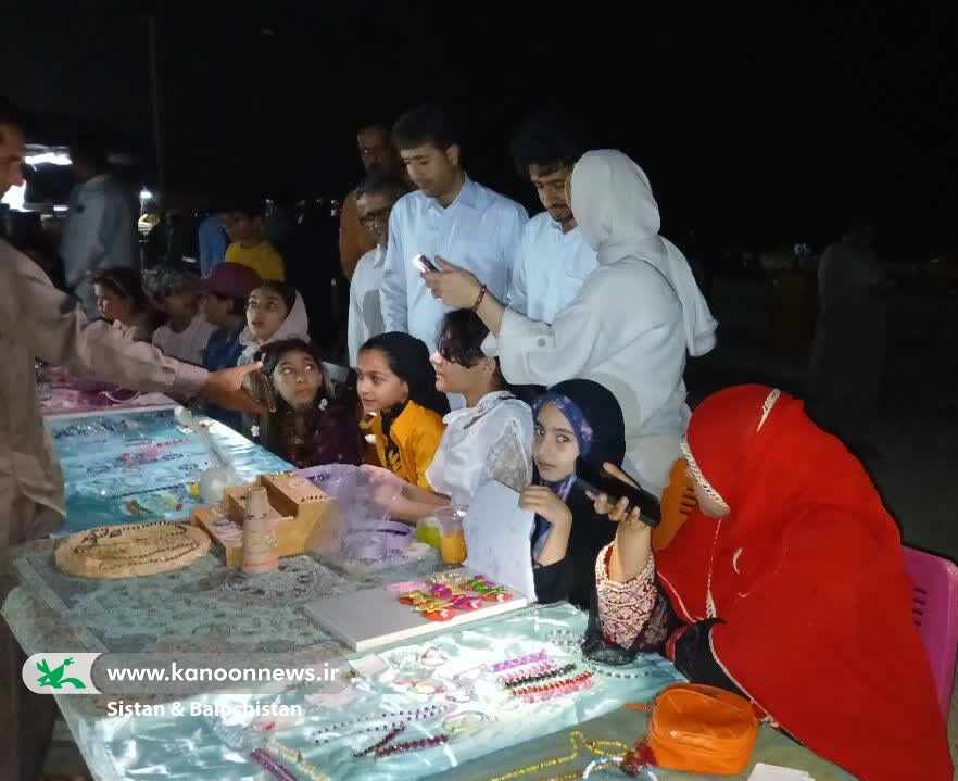 برگزاری نمایشگاه دست‌سازه‌های اعضای کانون در چابهار