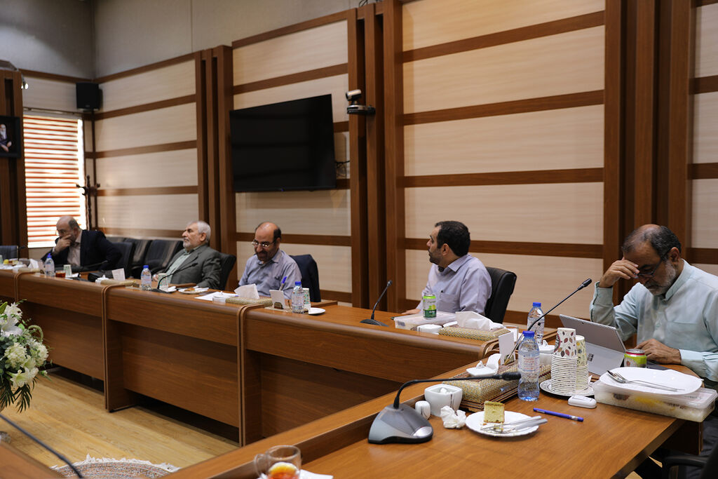 بررسی آثار نویسندگان کودک و نوجوان در شورای عالی کتاب کانون