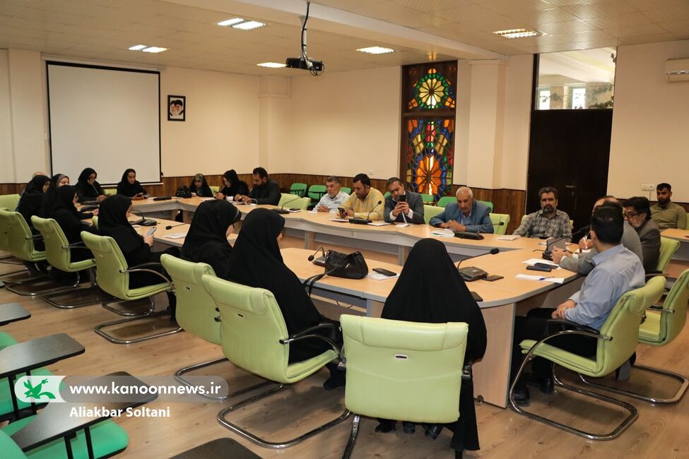 هوشنگ مرادی کرمانی نویسندهایی است که صداقت را به جهانی معرفی کرد