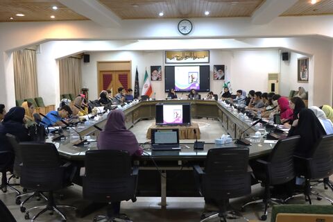 ادبی