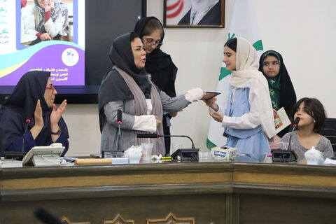 ادبی