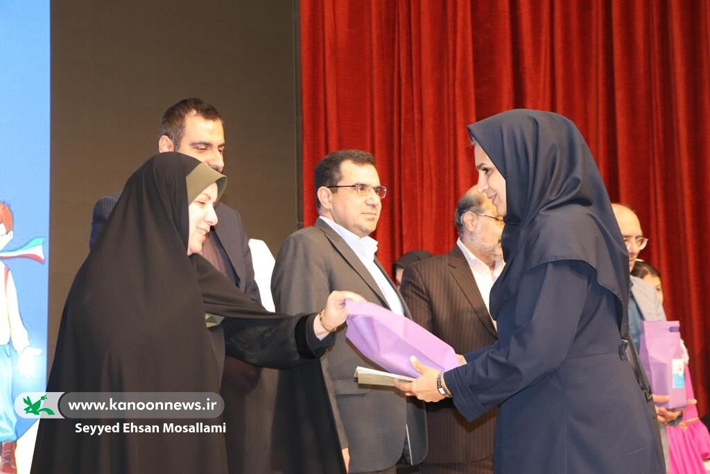 کانونیاران الگویی برای مسئولیتپذیری اجتماعی هستند