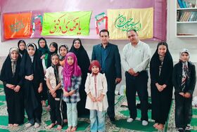 بازدید مدیر آموزش و پرورش ناحیه ۵ مشهد از کتابخانه سیارشهری شماره ۲ مشهد