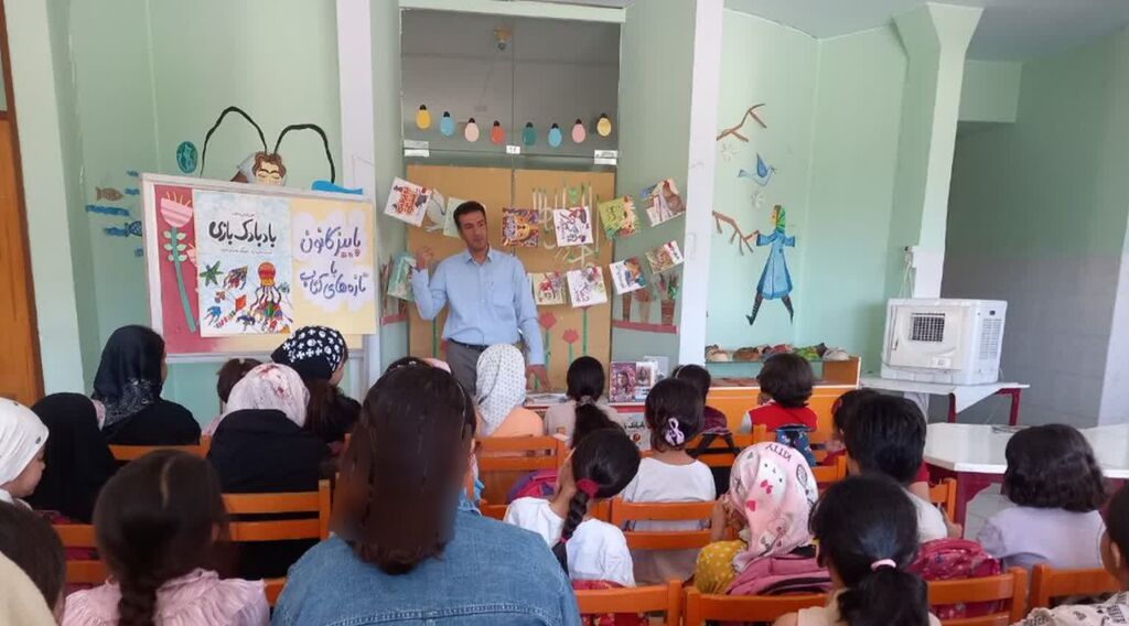 پاییز کانون با تازههای کتاب در مرکز شمار ۸ کرمانشاه