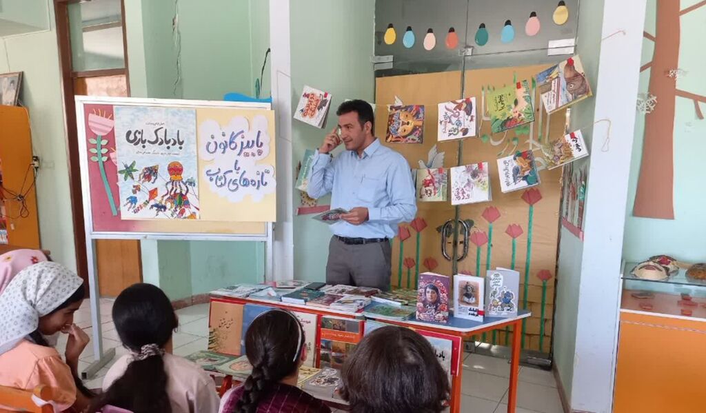 پاییز کانون با تازههای کتاب در مرکز شمار ۸ کرمانشاه