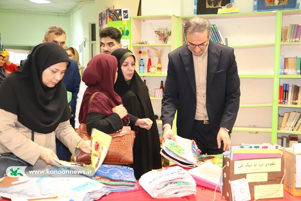 نمایشگاه کتابهای حسی و لمسی با حضور در کانون گلستان، به پایان رسید