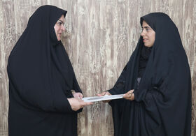 مدیرکل کانون یزد از مدیر انجمن حمایت از کودکان و نوجوانان بیش فعال و کم‌توجه هوشیار تقدیر کرد