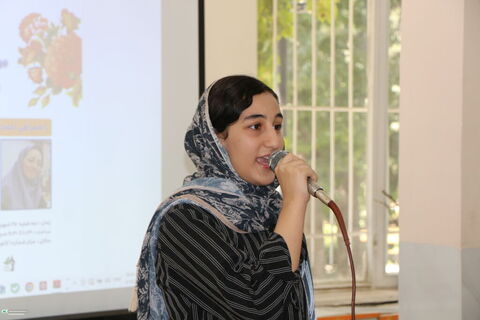 برگزاری نشست‌های «لزوم آشنایی کودکان و نوجوانان با شعر و ادب پارسی» و «چگونه شعر بخوانیم» در کانون فارس