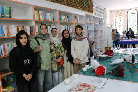 برگزاری نشست‌های «لزوم آشنایی کودکان و نوجوانان با شعر و ادب پارسی» و «چگونه شعر بخوانیم» در کانون فارس
