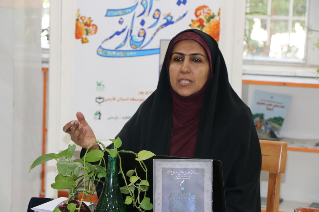 مرکز شمارهیک شیراز میزبان کارگاههای تخصصی شعرخوانی برای کودکان، نوجوانان و والدین شد