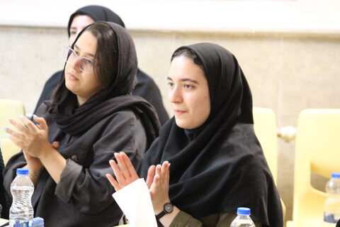 بزرگداشت روز ملی شعر و ادب فارسی در مرکز شماره 6 تبریز