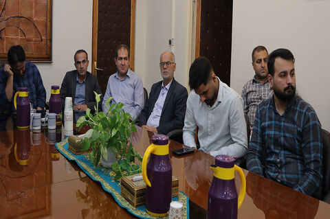 نشست هم‌اندیشی کارکنان خدمات کانون گیلان در رشت