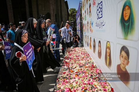 آیین رونمایی از پوستر سی‌وهفتمین جشنواره فیلم‌های کودکان و نوجوانان با حضور پر رنگ کانون استان اصفهان
