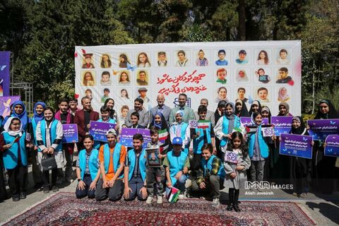 آیین رونمایی از پوستر سی‌وهفتمین جشنواره فیلم‌های کودکان و نوجوانان با حضور پر رنگ کانون استان اصفهان