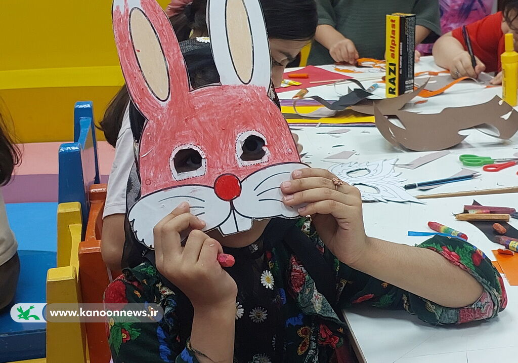 "روز ماسکها و جادوی قصه" در مرکز شماره ۱بوشهر