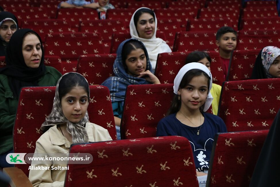 نشست انجمن قصهبافان کرمان برگزار شد