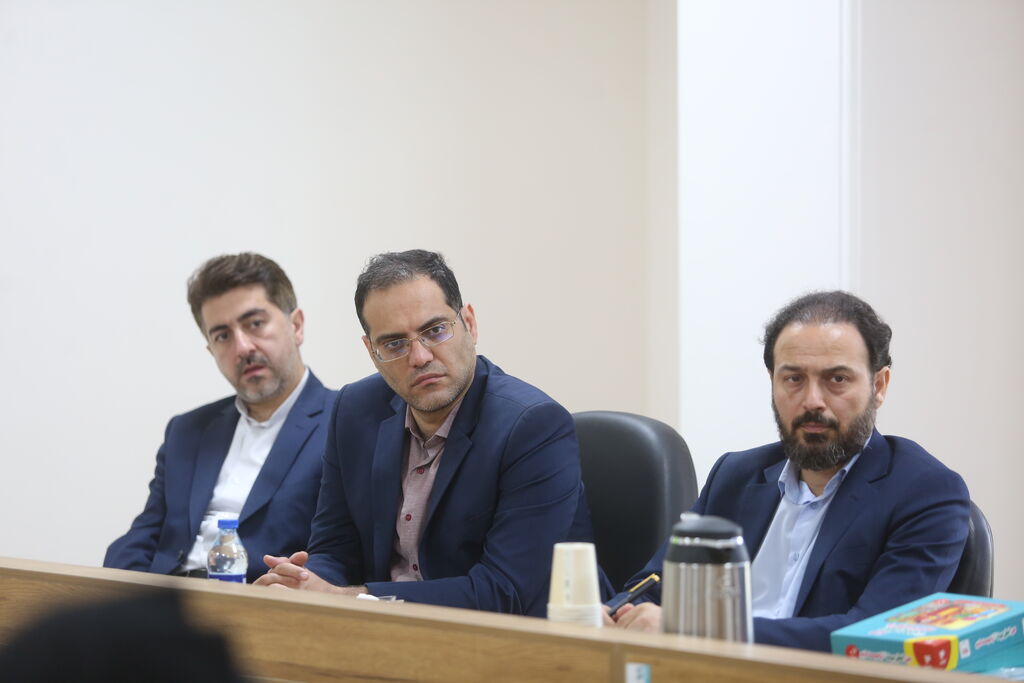 همکاری کانون پرورش فکری، شورای شهر و شهر داری قم برای برگزاری پرشور هفته ملی کودک ۱۴۰۴