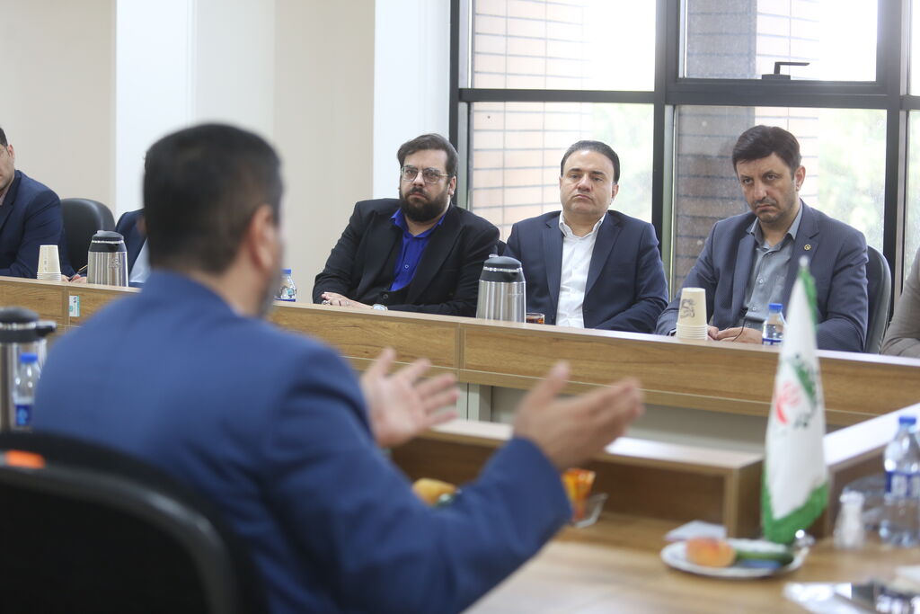 همکاری کانون پرورش فکری، شورای شهر و شهر داری قم برای برگزاری پرشور هفته ملی کودک ۱۴۰۴