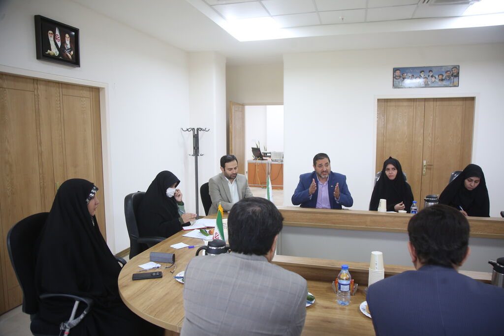 همکاری کانون پرورش فکری، شورای شهر و شهر داری قم برای برگزاری پرشور هفته ملی کودک ۱۴۰۴