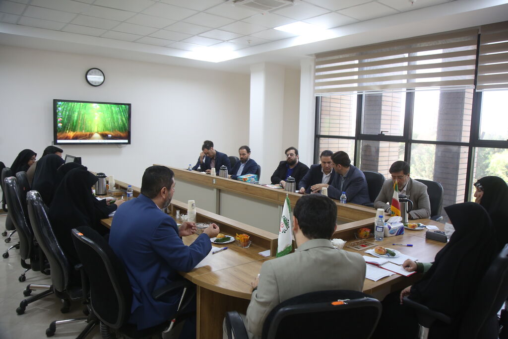 همکاری کانون پرورش فکری، شورای شهر و شهر داری قم برای برگزاری پرشور هفته ملی کودک ۱۴۰۴