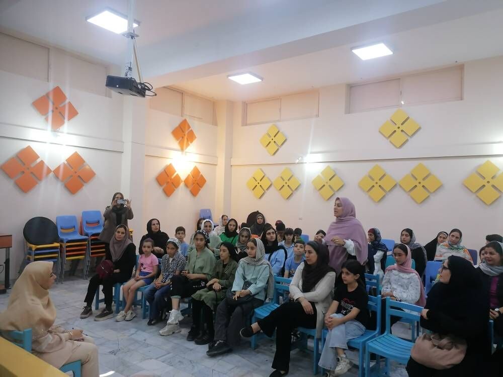 هفتمین دورهمی قصه‌گویی کانون استان تهران