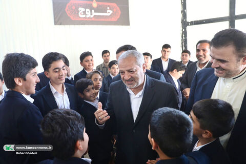 بازدید وزیر آموزش و پرورش از برنامه محفل ستاره‌ها