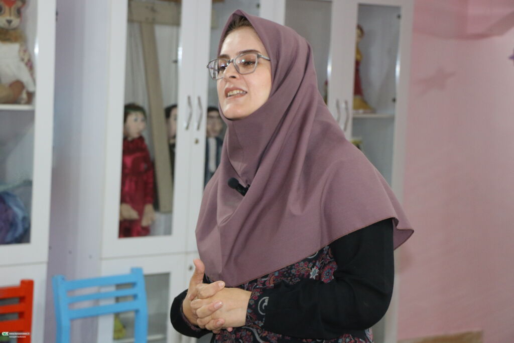 نوجوانان با زیست شاعرانه و نقد ادبی آشنا شدند