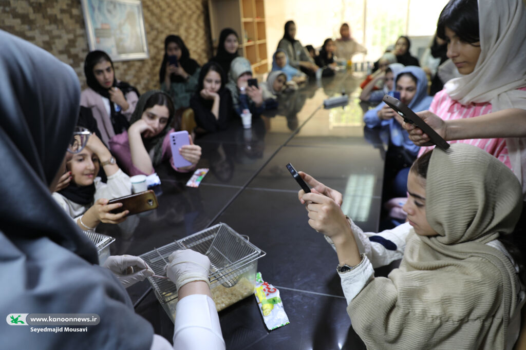 تفاهمنامه همکاری کانون علوم و پژوهشگاه رویان بهزودی امضا میشود