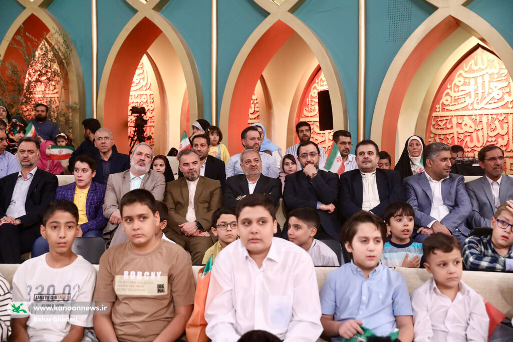 قدردانی وزیر آموزش و پرورش از کانون برای حمایت از برنامه «محفل ستارهها»